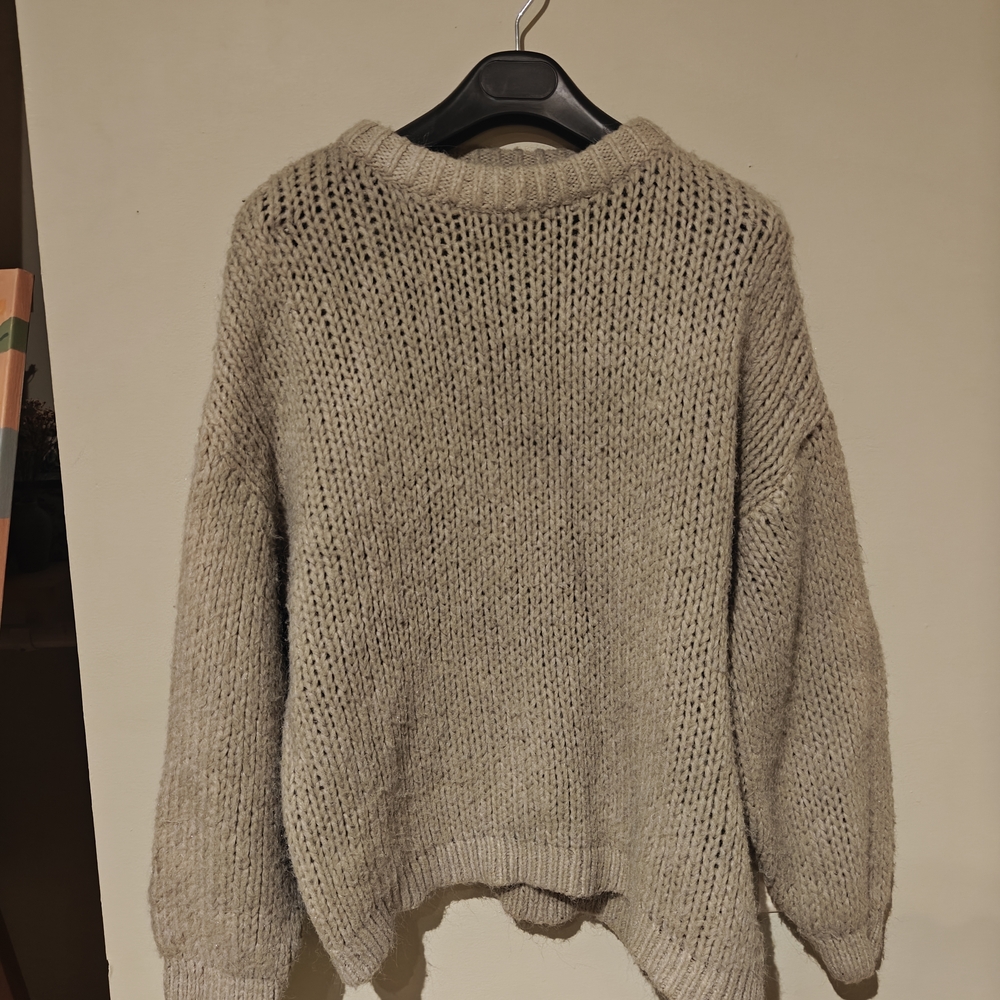 Elegant Taupe Knit Sweater